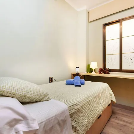 Sants-montjuic Rambla Badal By Interhome Apartamento *