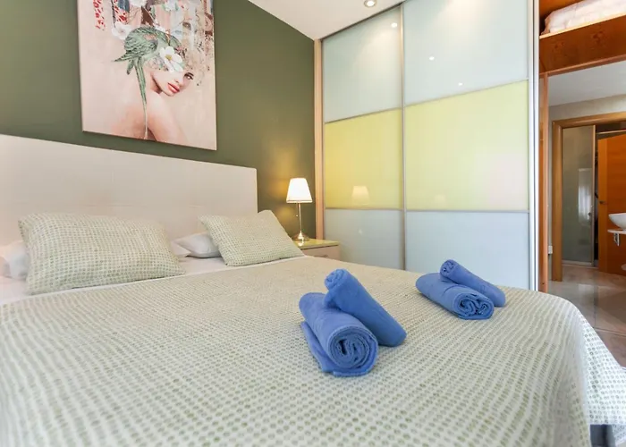 Sants-montjuic Rambla Badal By Interhome Apartamento *