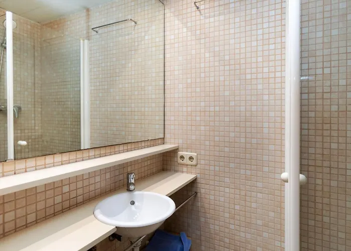 Sants-montjuic Rambla Badal By Interhome Apartamento Barcelona